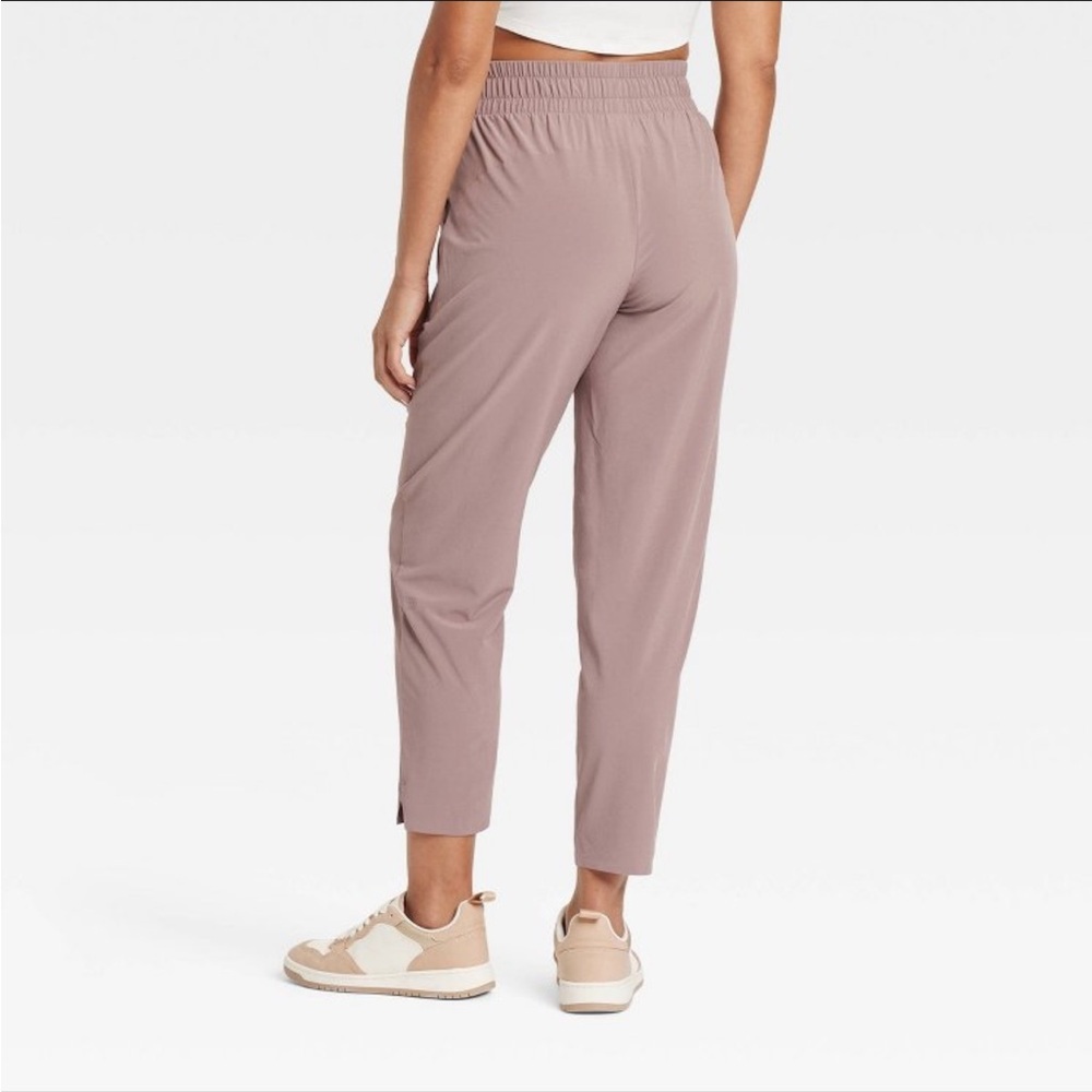 Plum Cropped Ankle Pants with Relaxed Fit - Picture 3 of 9